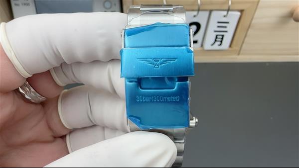 20266218274032 